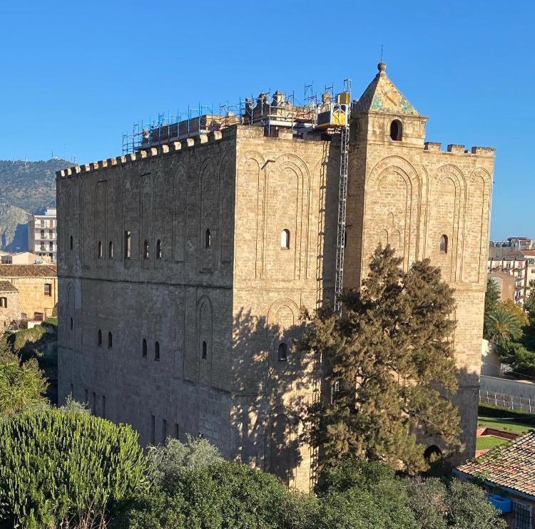 Apartmán Di Fronte Zisa Palermo Exteriér fotografie