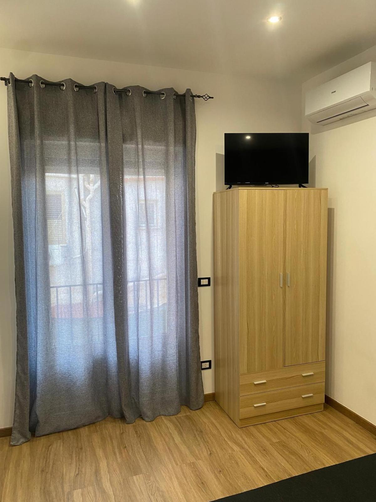 Apartmán Di Fronte Zisa Palermo Exteriér fotografie