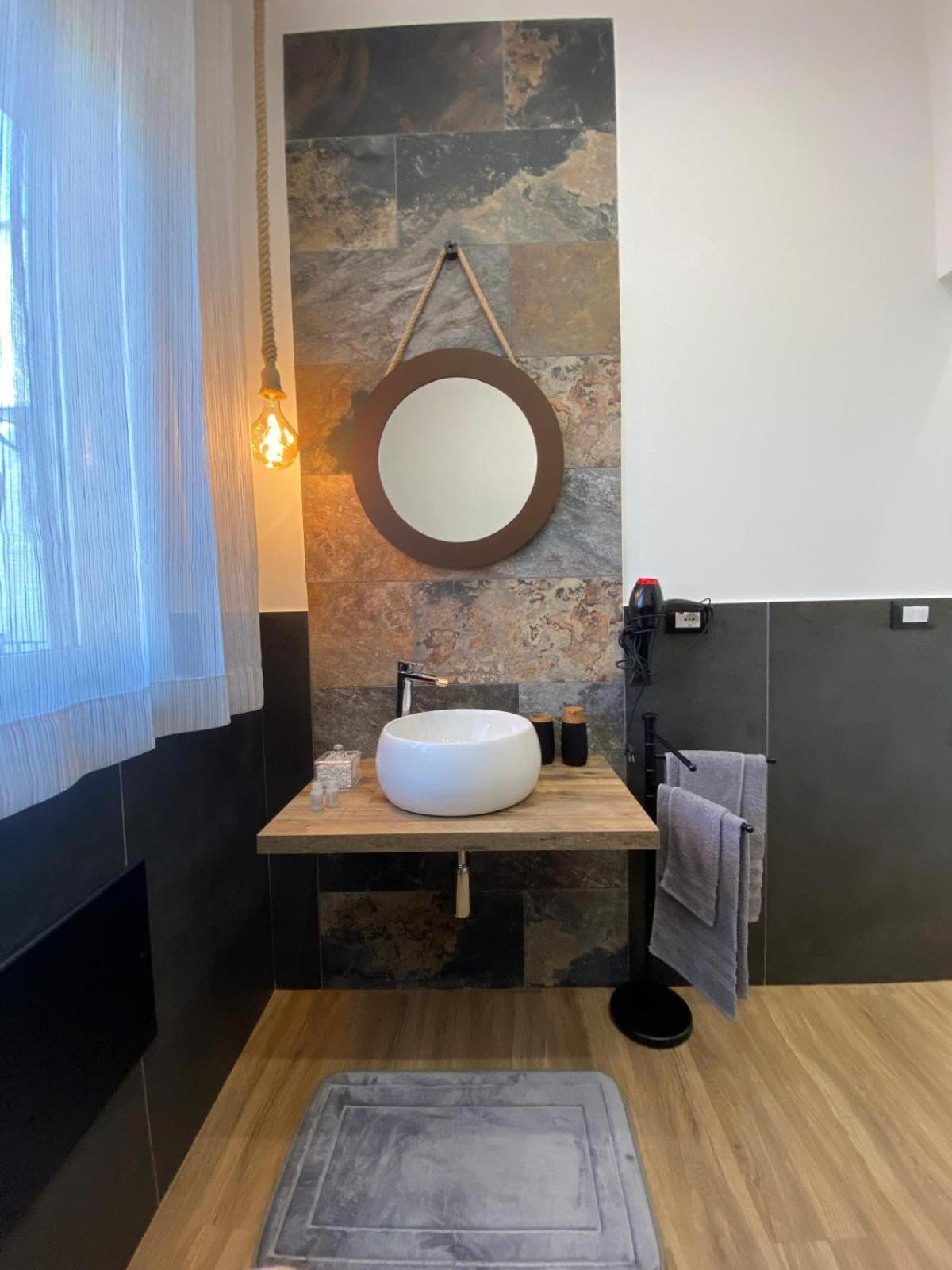 Apartmán Di Fronte Zisa Palermo Exteriér fotografie